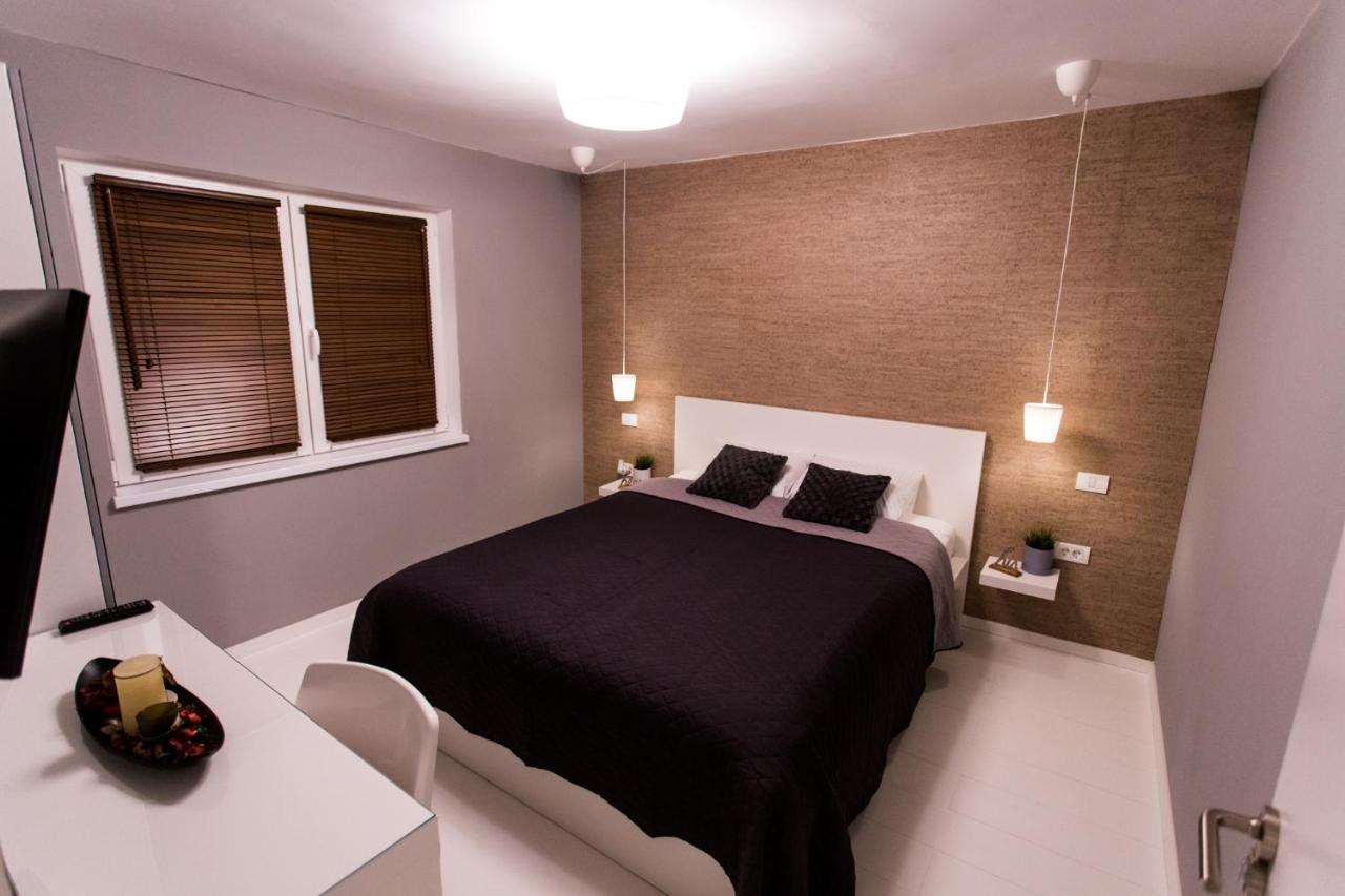 The Retreat Apartment Sinaia Luaran gambar