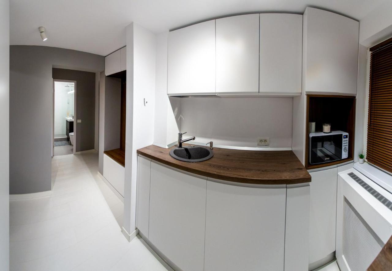 The Retreat Apartment Sinaia Luaran gambar